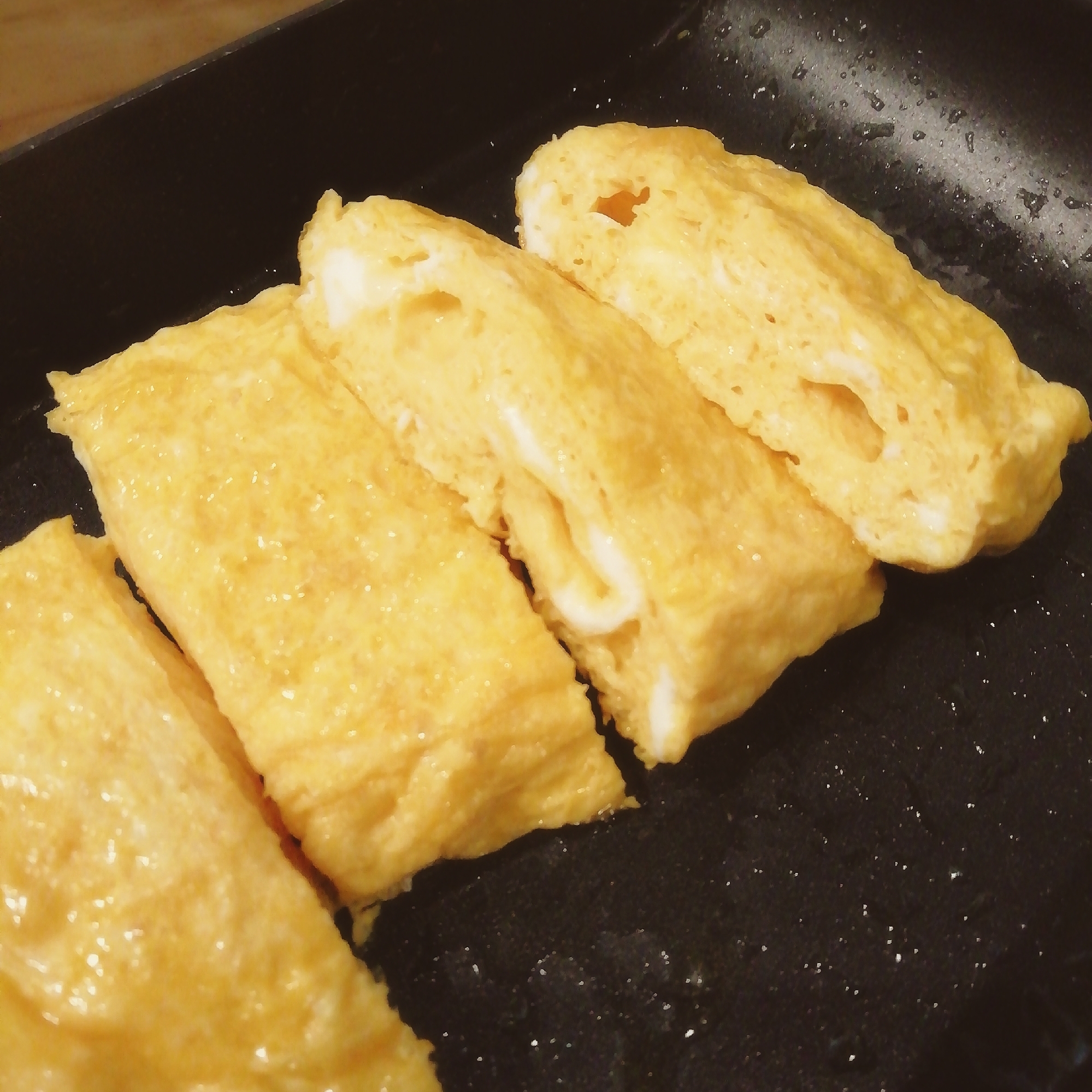 だしの素で簡単 チーズのとろとろ卵焼き レシピ 作り方 By Boof 楽天レシピ