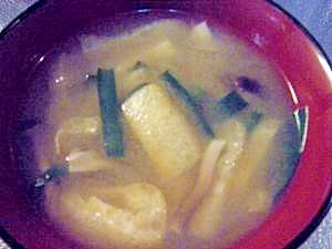 ニラとしめじのお味噌汁 レシピ 作り方 By 寝虎太郎 楽天レシピ ニラとしめじのお味噌汁 レシピ 作り方 By 寝虎太郎 楽天レシピ