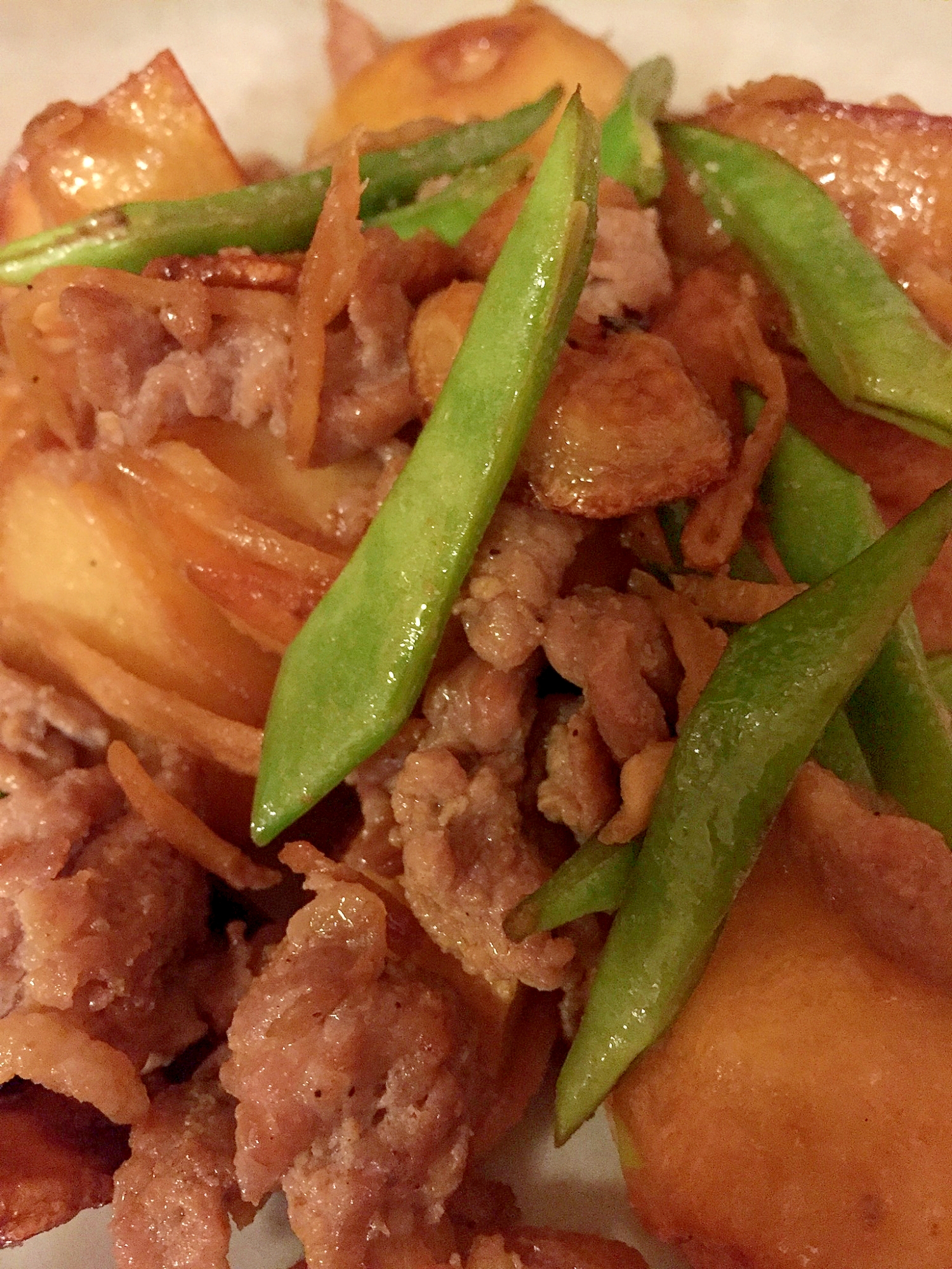 にんにく風味の豚じゃが