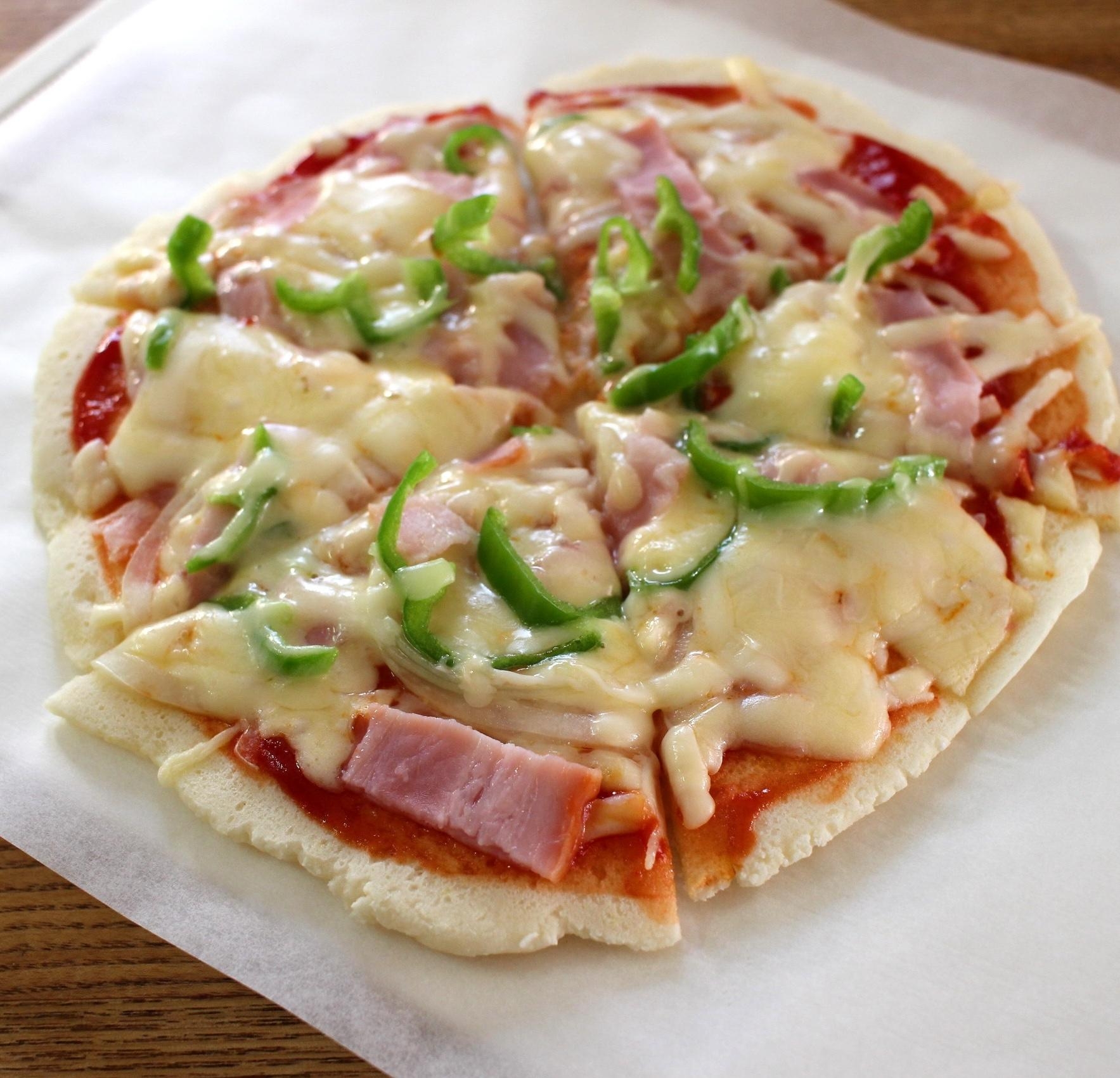 5で覚える/フライパンで豆腐と米粉のクリスピーピザ