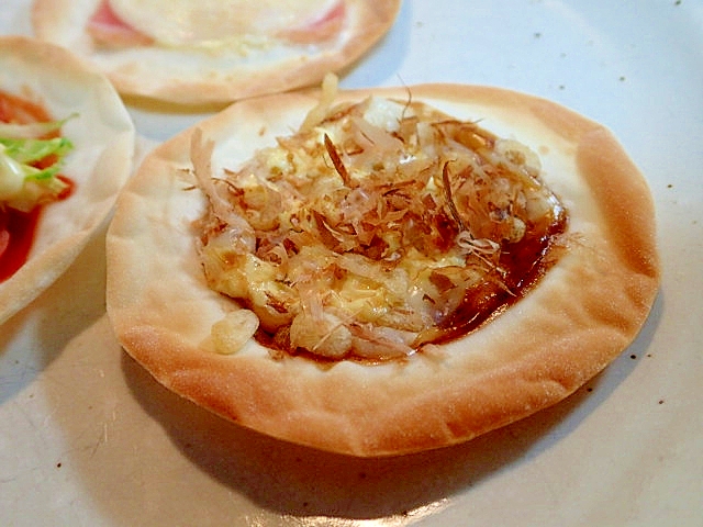 餃子の皮でおつまみ　和風・天かすチーズ