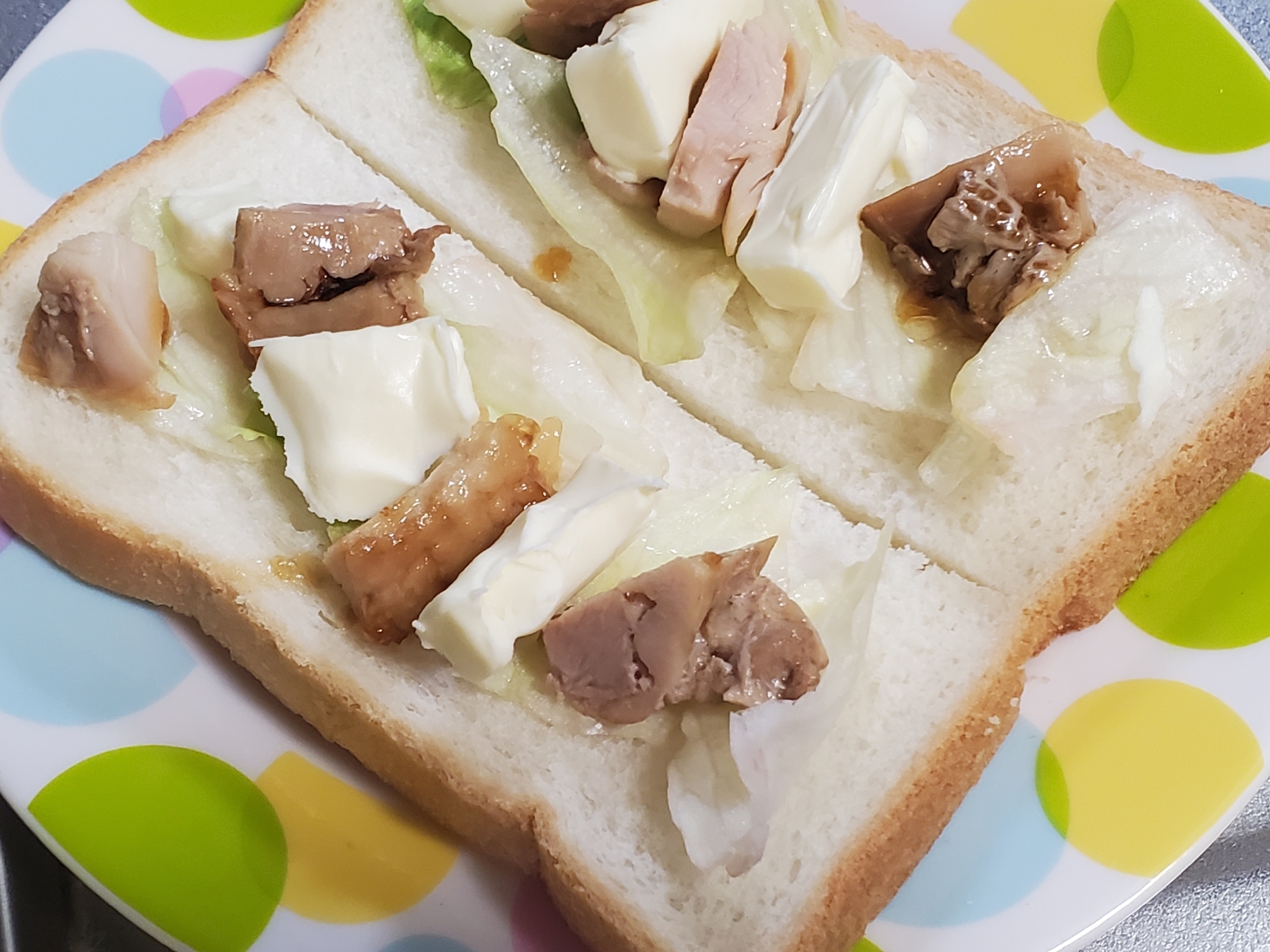 照り焼きチキンのクリームチーズトースト