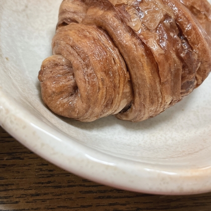 こんばんは♪レポありがとうございます♡
気分により急にチョコを加え､チョコクロワッサンに((*つ∀`))笑
メールの件は最近1番肝が冷えた出来事です笑