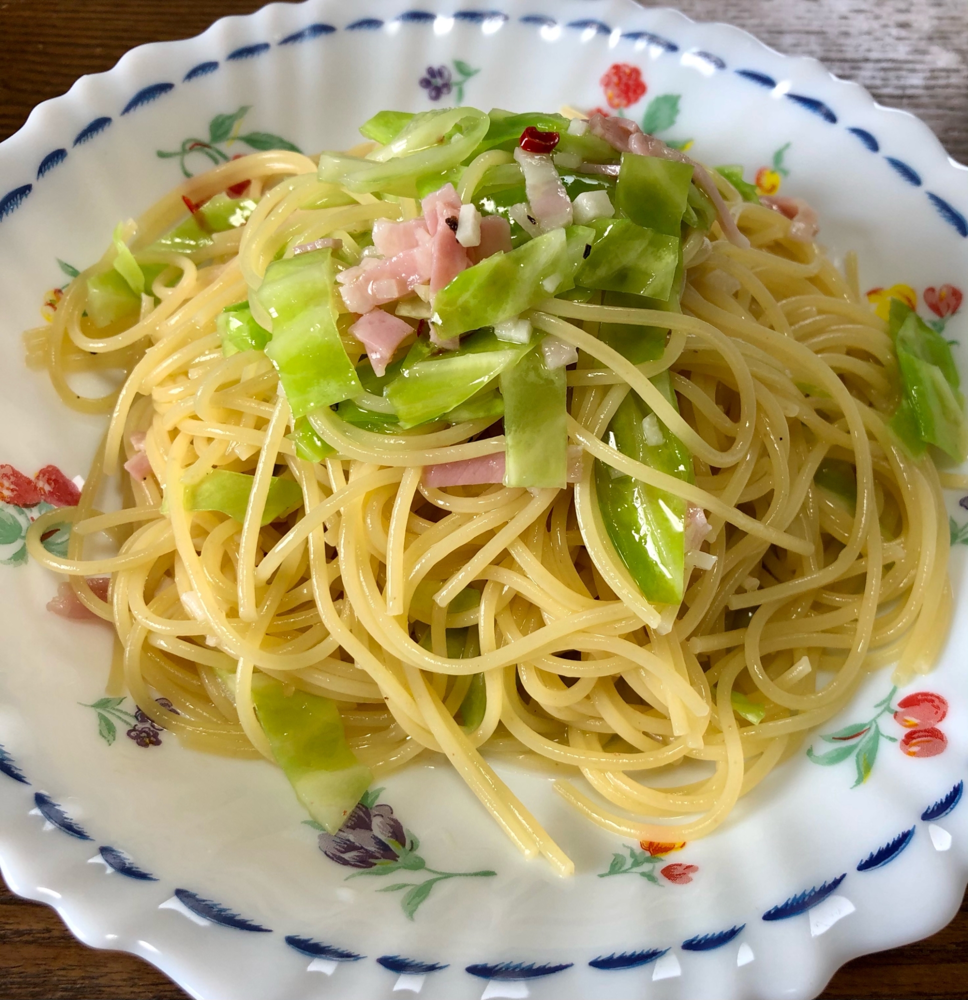 冷製☆キャベツとベーコンのペペロンチーノ☆