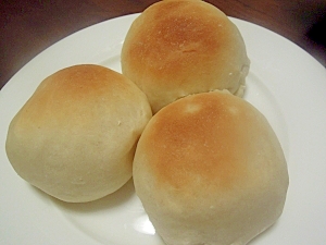 ノンオイル☆塩麹入りのシンプルパン