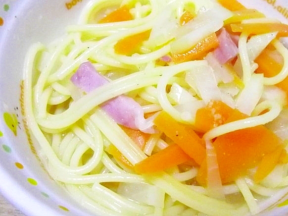 野菜たっぷり♪コンソメスープスパゲティ