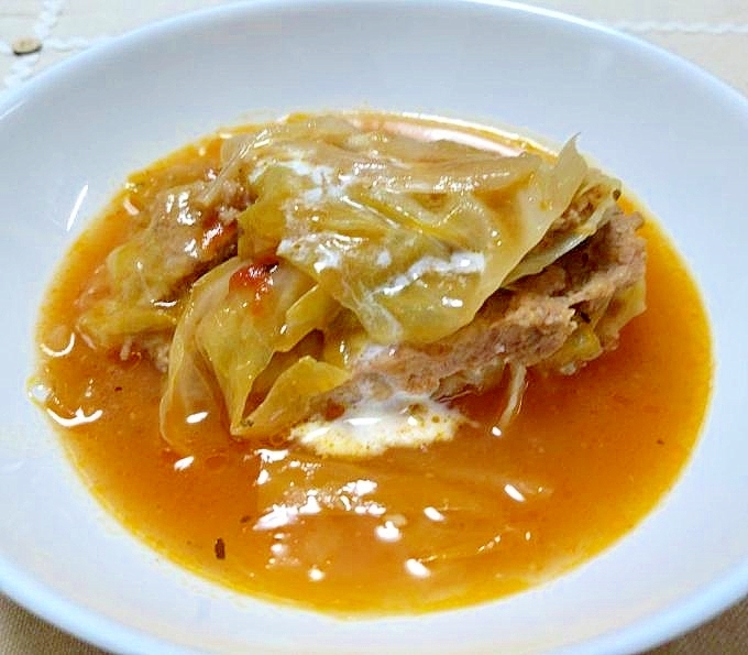 巻かずに簡単♪トマトの重ねロールキャベツ