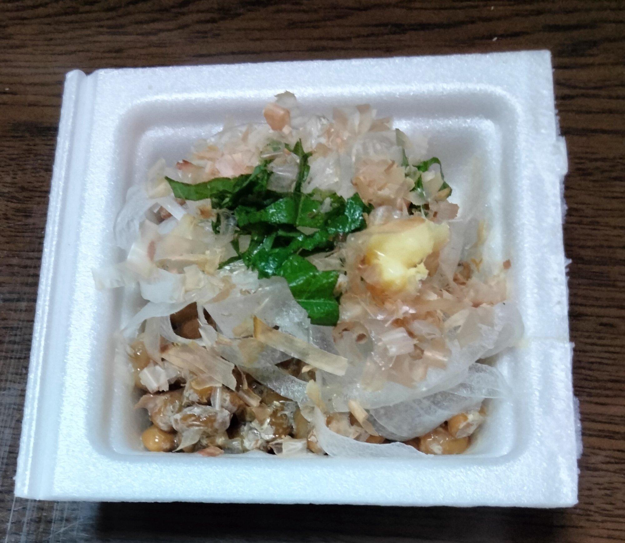 納豆アレンジ 新玉スライス&大葉千切り