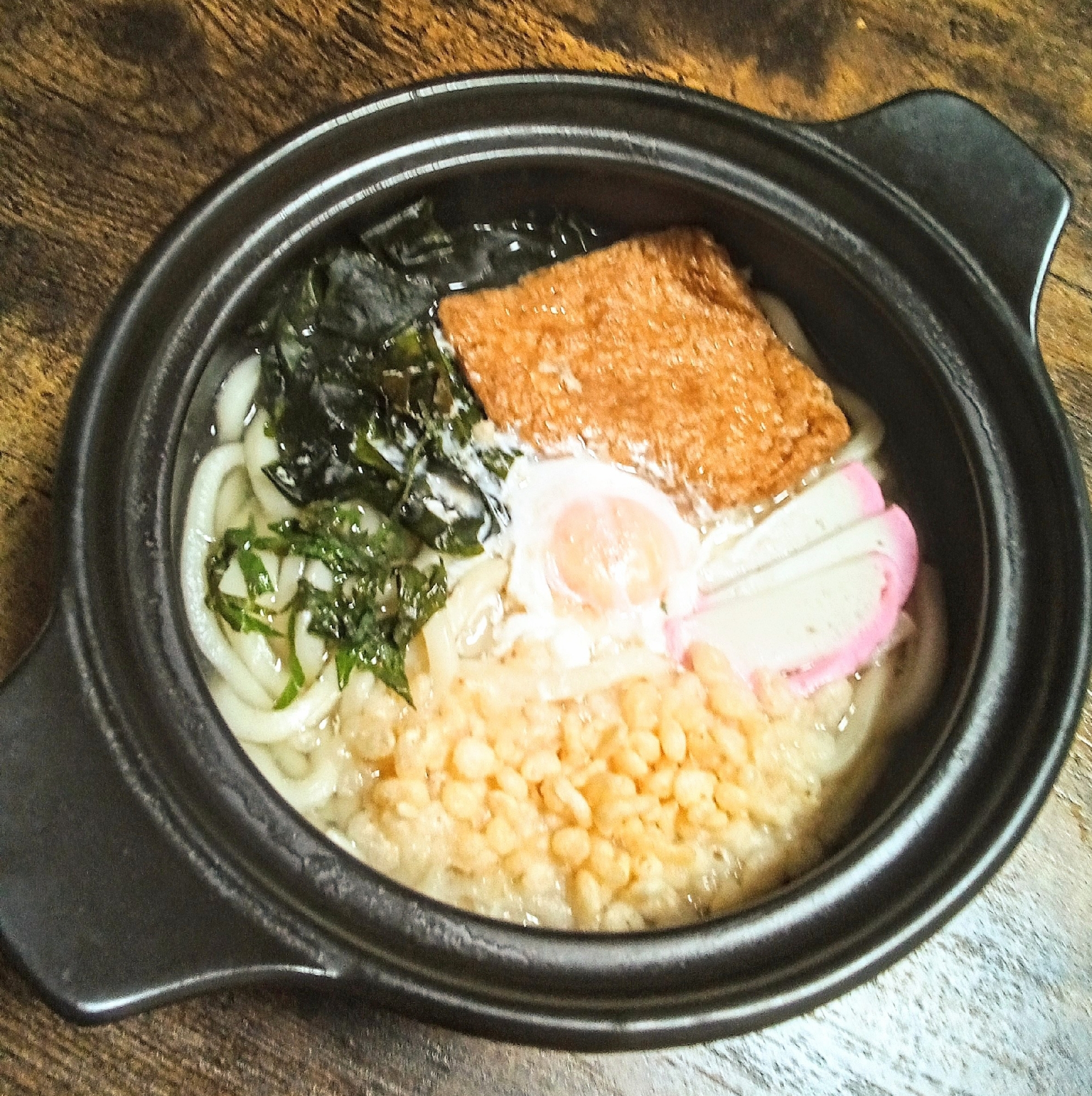 今日は、鍋焼きうどん♬