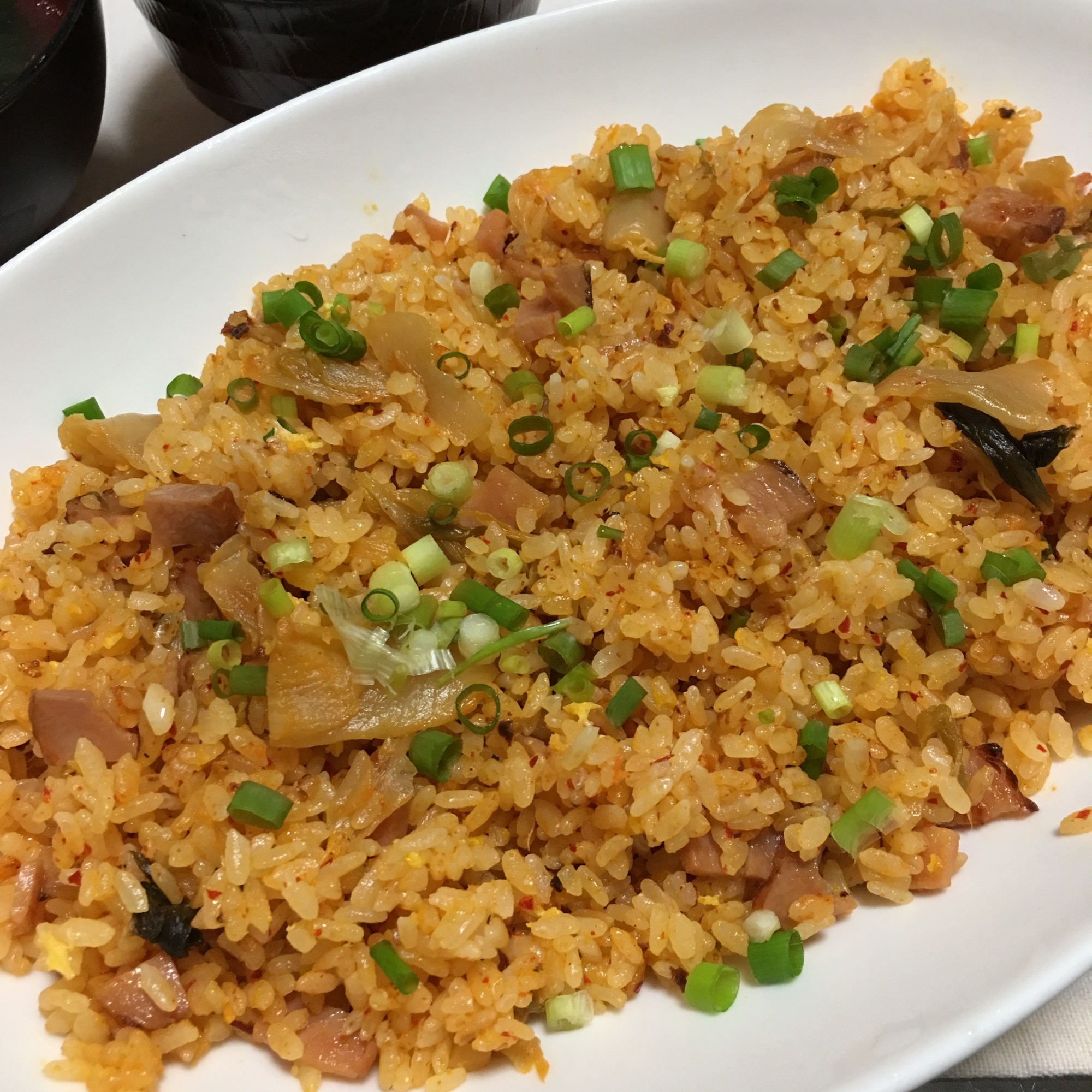 夏休みご飯 酸っぱくなったキムチで叉焼ネギ卵炒飯 レシピ 作り方 By Kuuuma 楽天レシピ