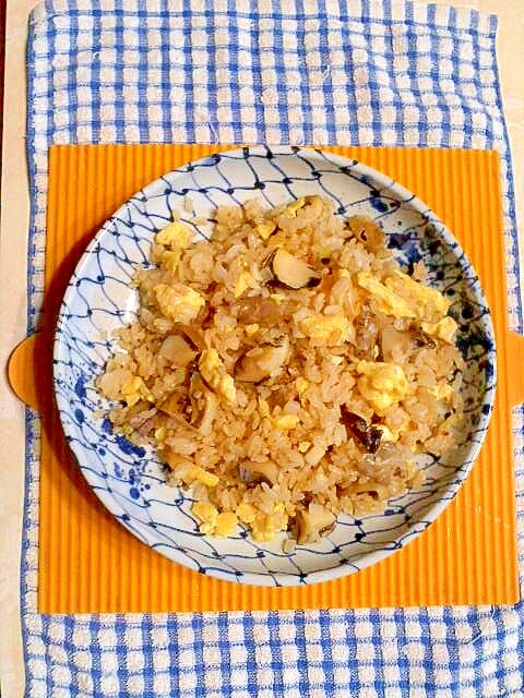 ニシ貝のチャーハン レシピ 作り方 By テツオ63 楽天レシピ ニシ貝のチャーハン レシピ 作り方 By テツオ63 楽天レシピ