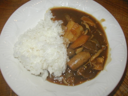 味付き肉のおかげで、カレーの風味に深みが出ますね。とってもおいしかったです。ごちそうさまでした。