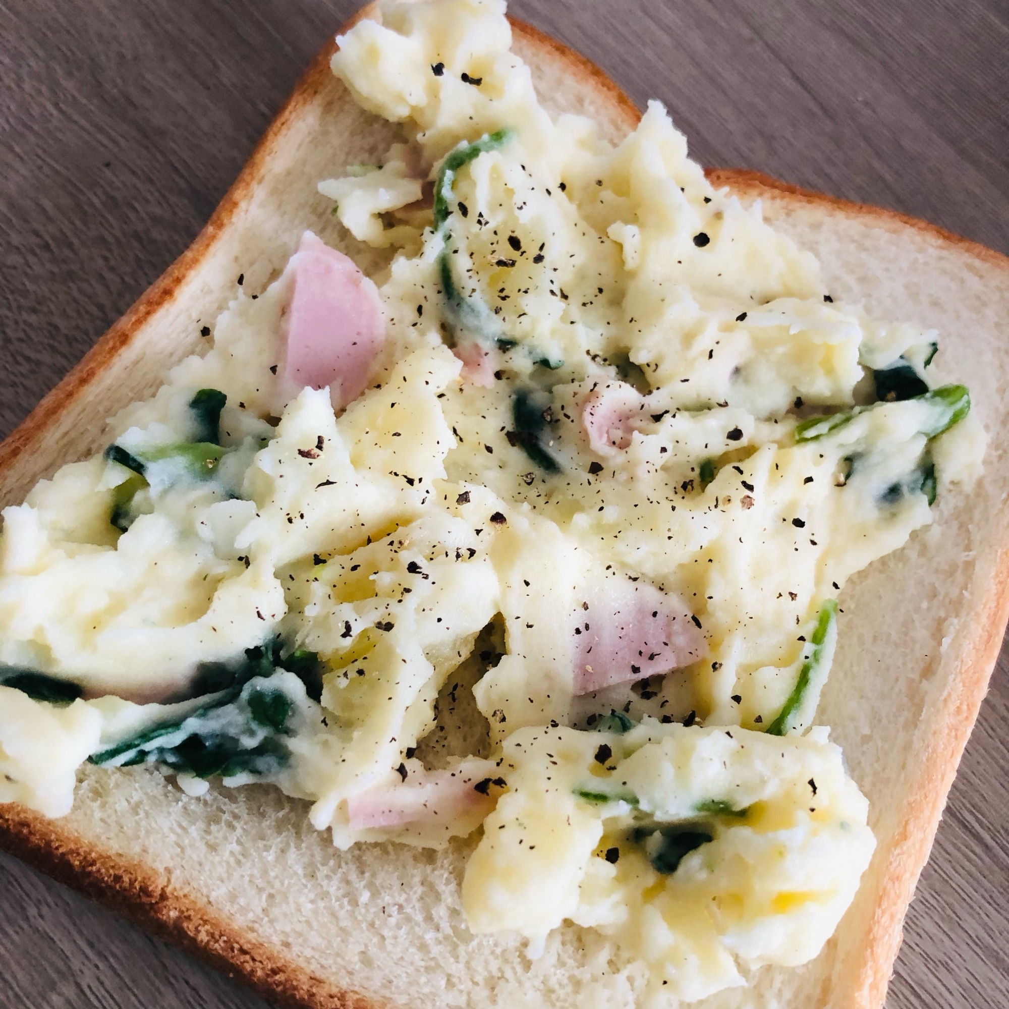 ポテトサラダトースト