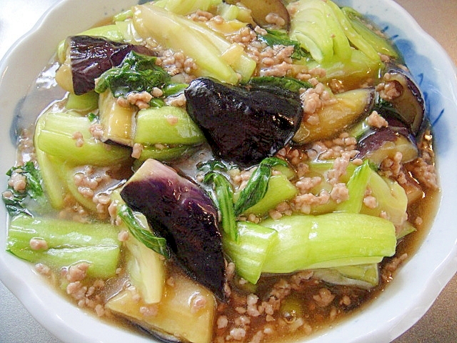チンゲン菜となすのトロトロそぼろ煮