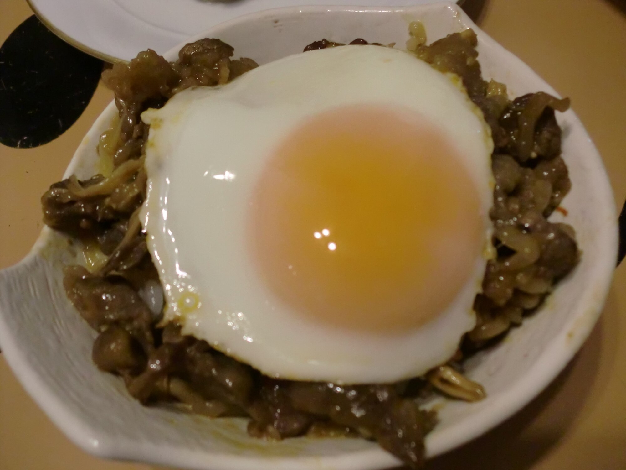 目玉焼きのせ♪すき焼き丼風 レシピ・作り方 by hottyoi - 楽天レシピ