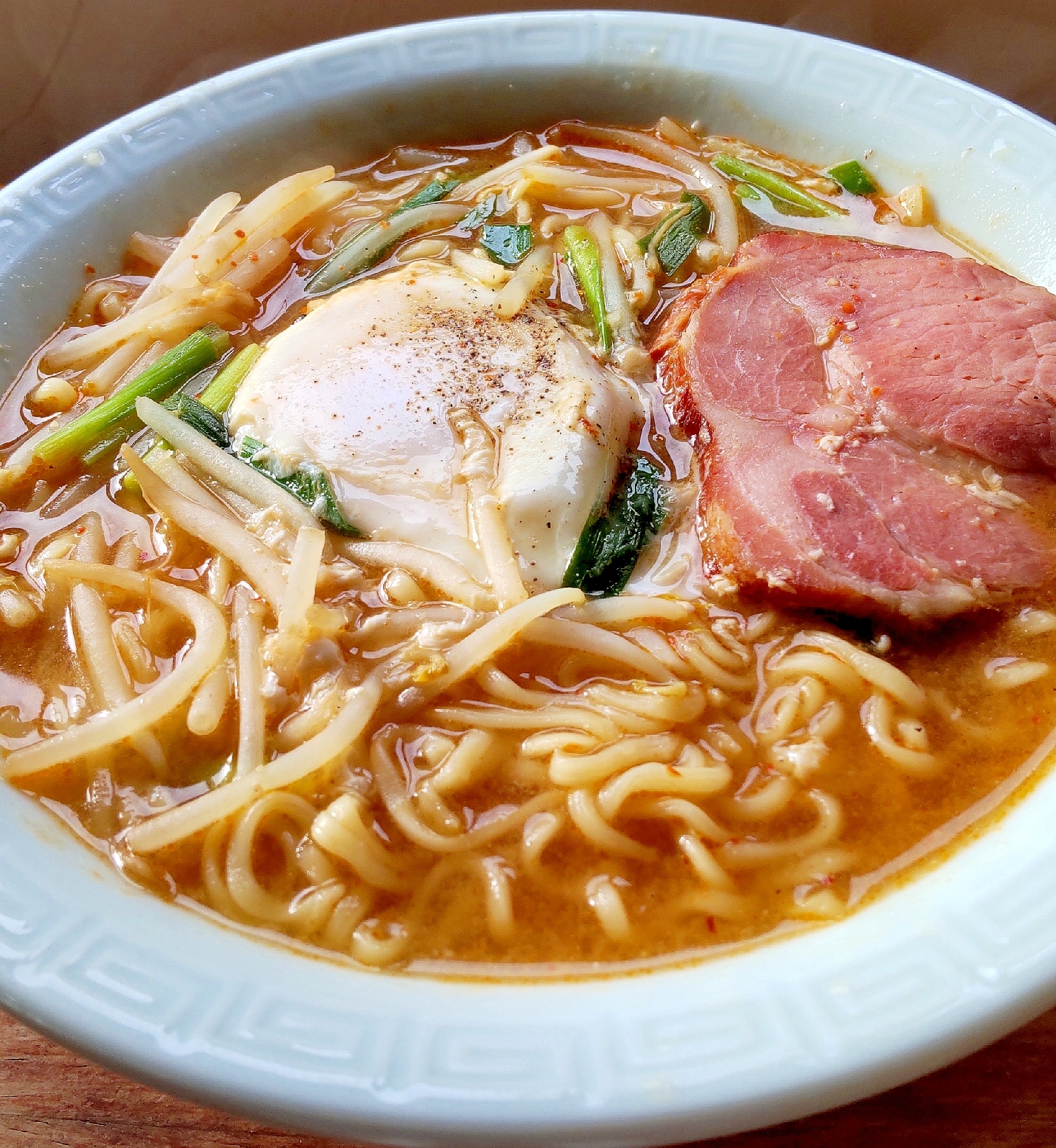 味噌チャーシュー半熟たまごラーメン♪