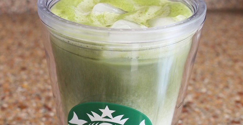 簡単なアイス抹茶ラテの作り方 スタバ風