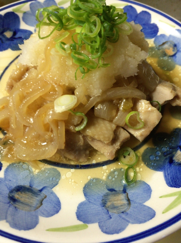 大根おろしでさっぱり！鶏もも肉のやわらか煮