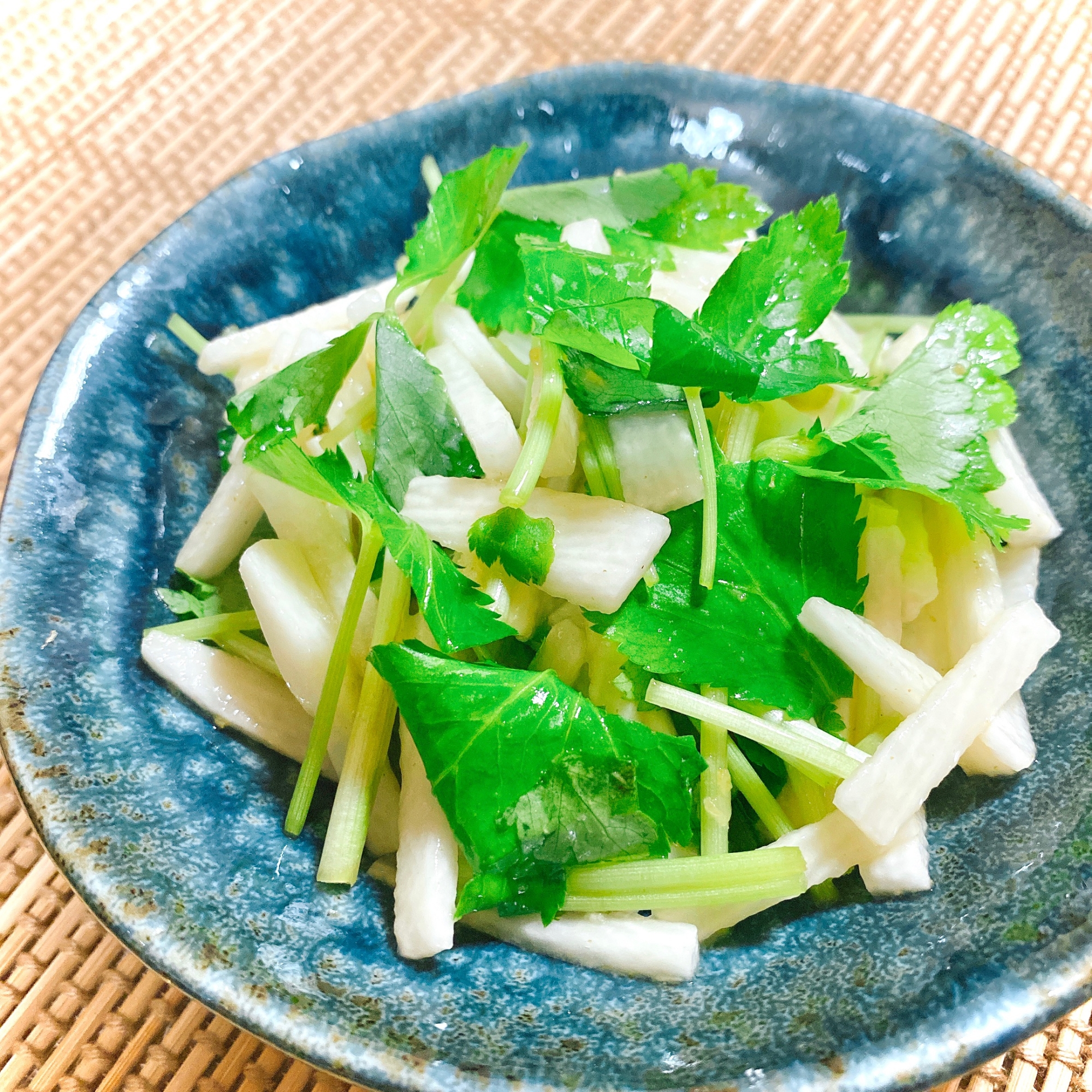 さっぱり箸休め❁⃘長芋とみつばの柚子胡椒ポン酢和え