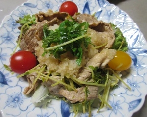 大根おろしであっさり！豚肉豆苗炒め