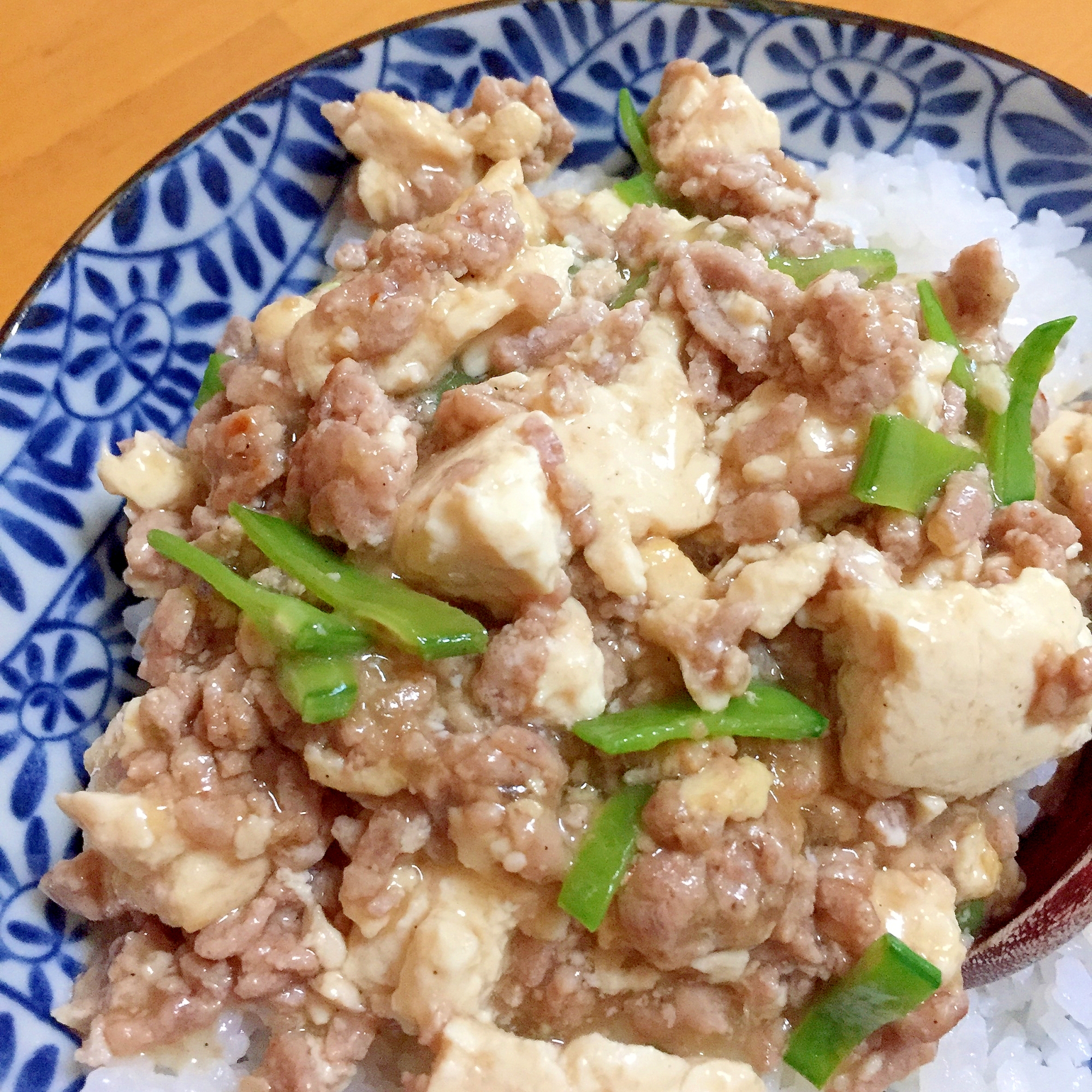 豆腐ときぬさやのマーボー豆腐☆