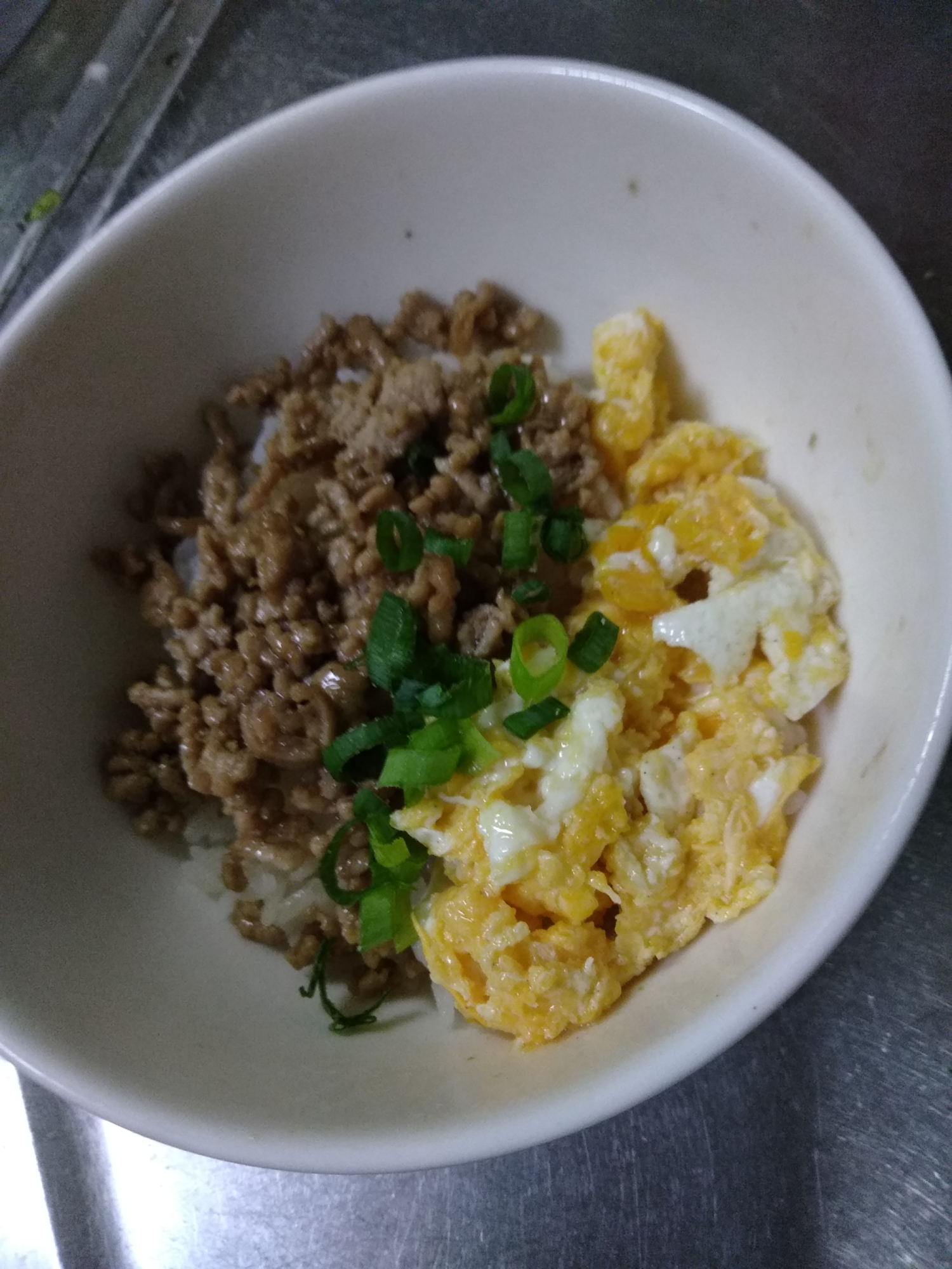 速攻！節約！三色丼