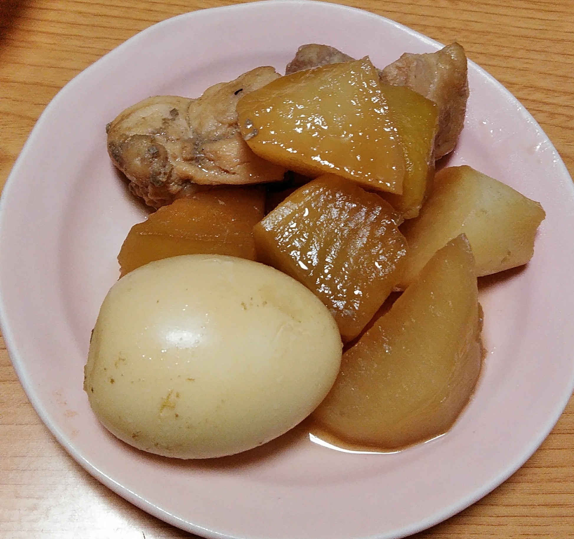 鶏肉と大根と卵の荷物