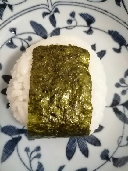 鶏のから揚げと青じそ入り★おにぎり