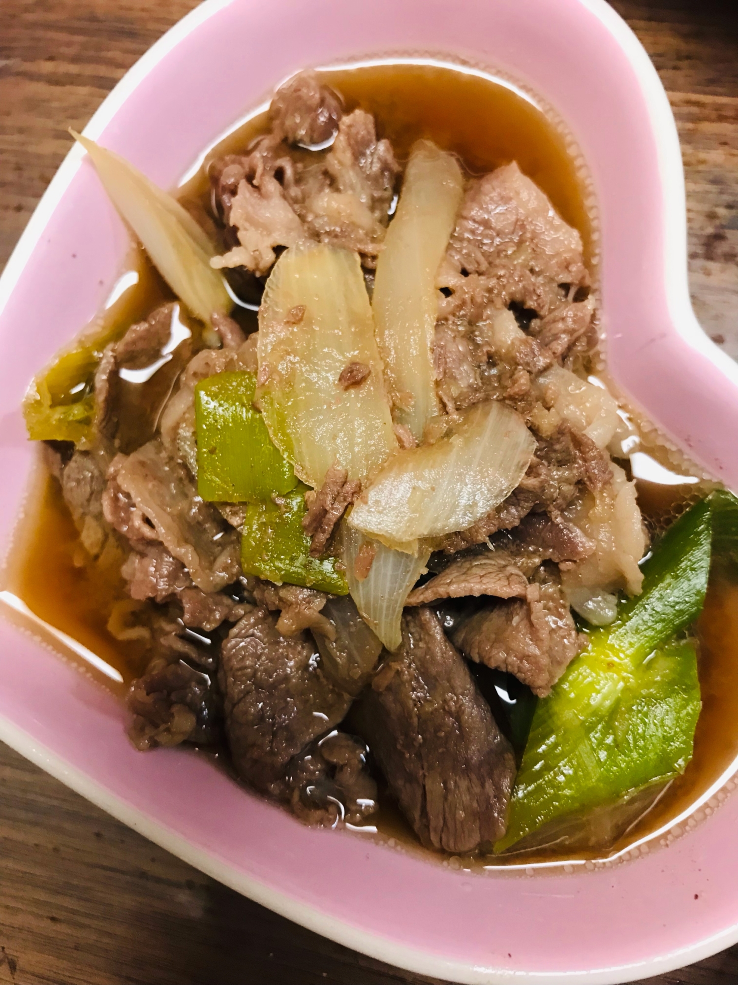 牛肉と長ネギと玉ねぎの麺つゆ煮