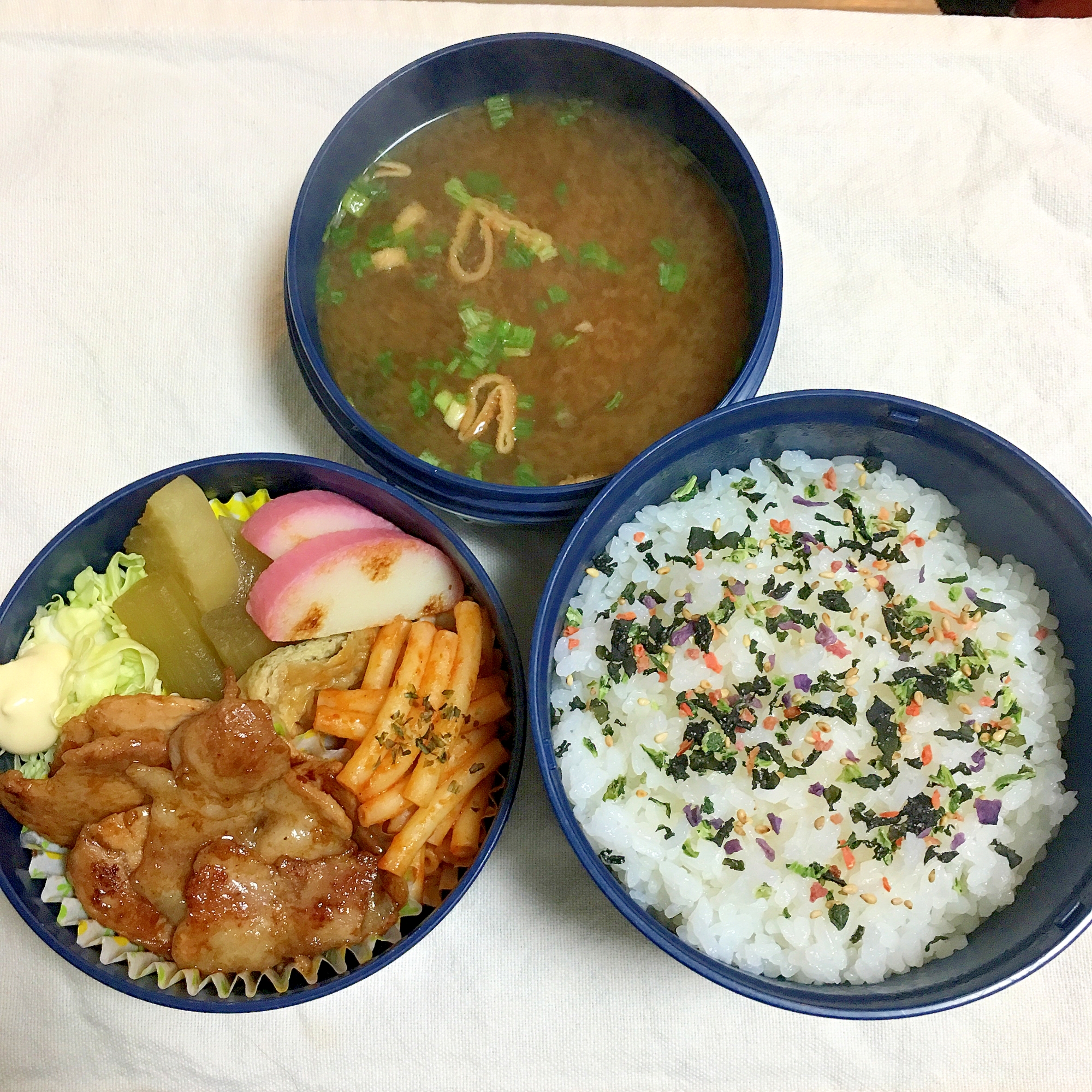 2017.2.23豚焼肉と大根蕗あげ煮パパ弁♡