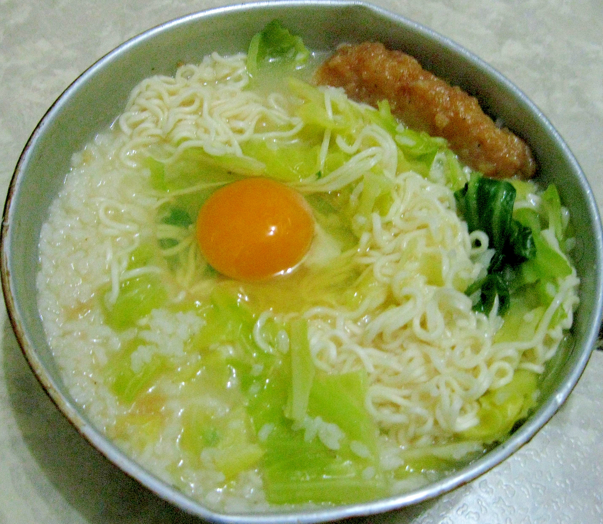 キャベツフライドチキン玉子入り煮込みおじやラーメン