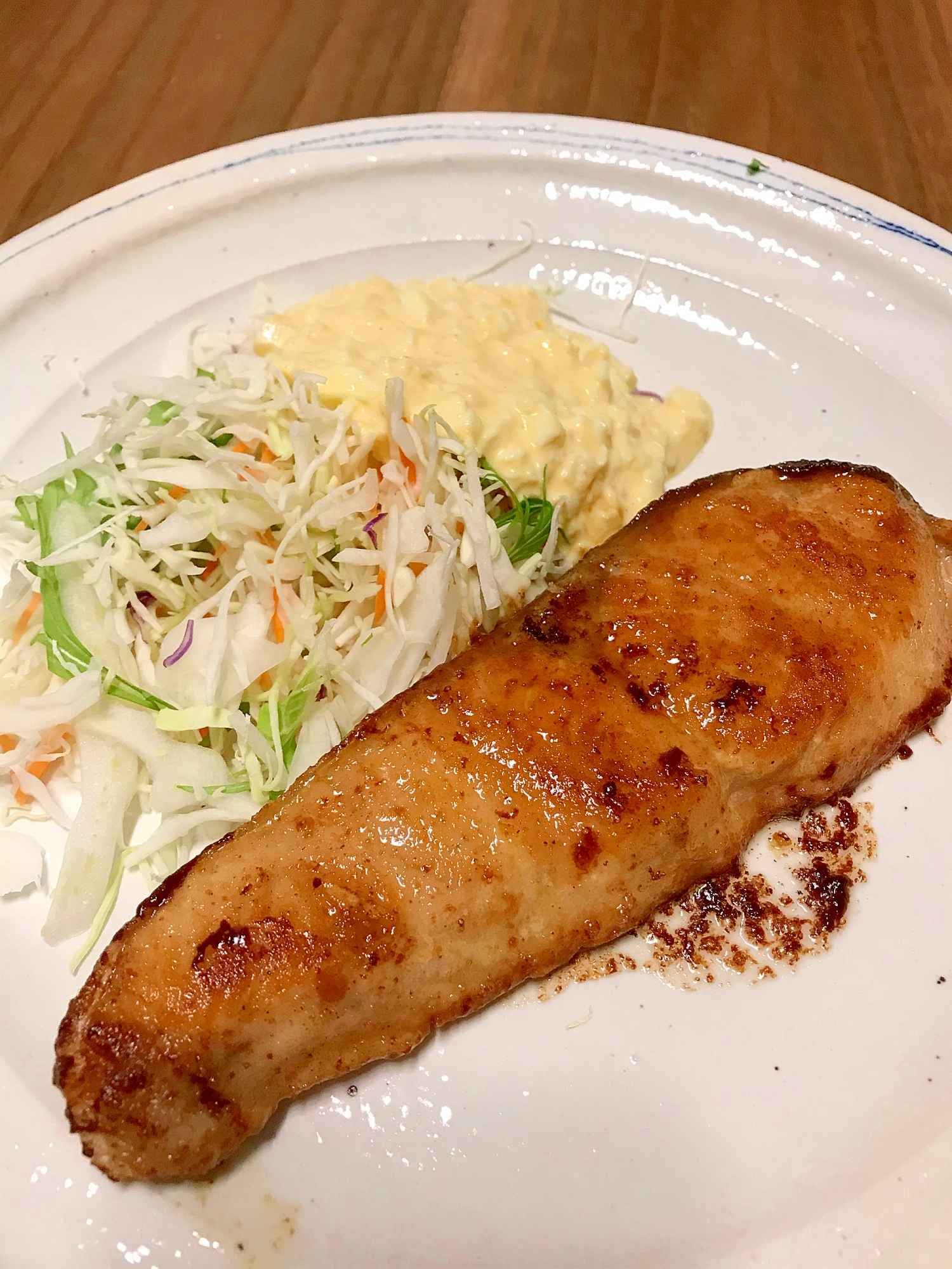 鮭のバター醤油ソテー