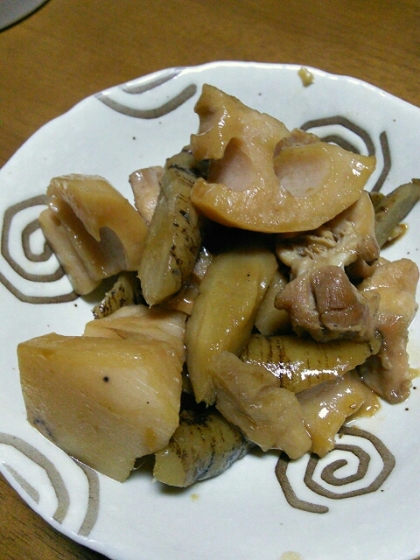 梅シロップで。レンコンと鶏肉の炒め煮