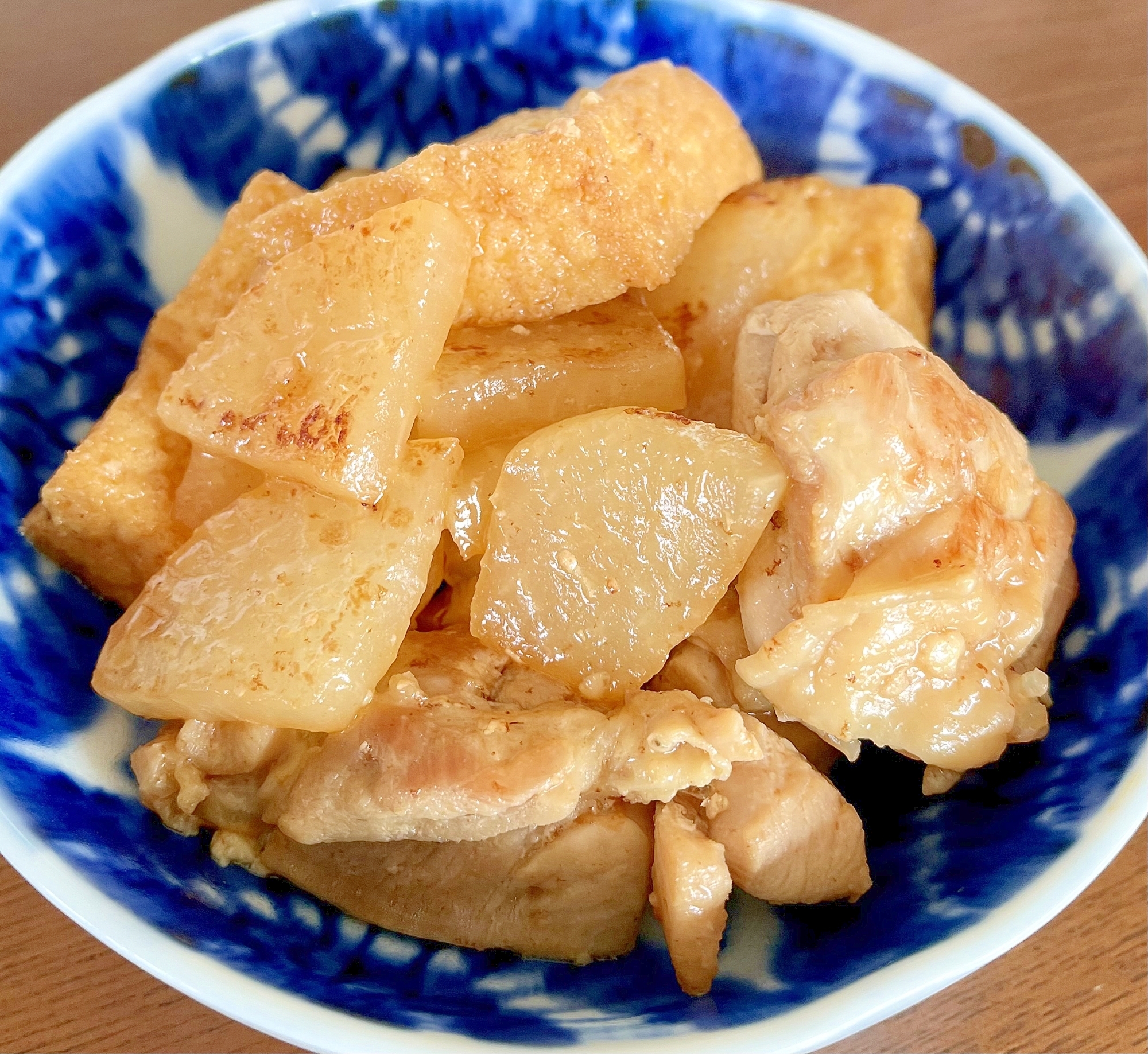 鶏肉と大根と厚揚げの煮物