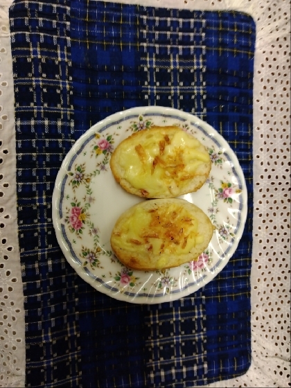 チーズトーストアレンジ 桜エビマヨかけて