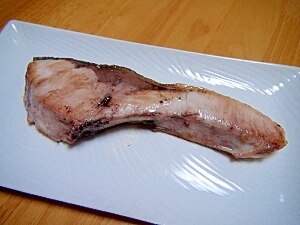 ブリの塩焼き 胡麻油風味 レシピ 作り方 By Lukママ 楽天レシピ ブリの塩焼き 胡麻油風味 レシピ 作り方 By Lukママ 楽天レシピ