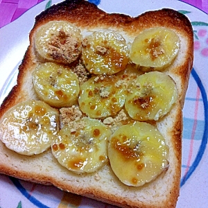 ☆朝食に♪ハニーきなこバナナトースト☆