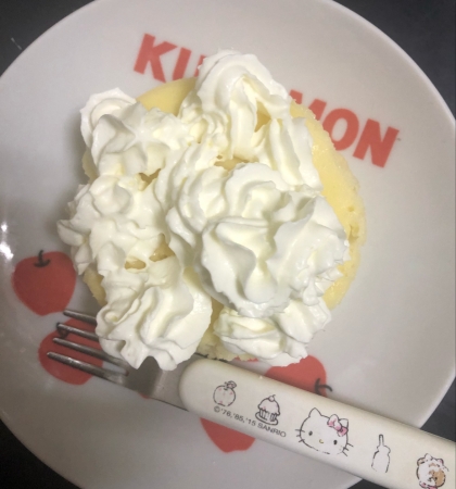 娘がデコレーションしてクリーム足してました！美味しく作れました^_^