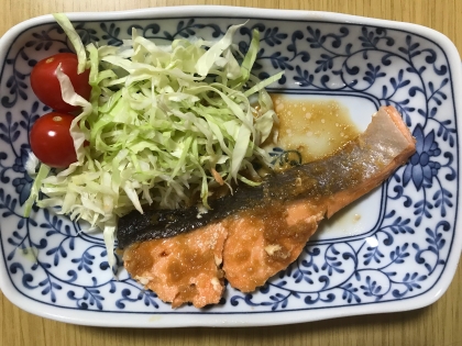 甘辛いタレでご飯に合いました！
鮭の臭みもなく、ふっくら柔らかく仕上がり、美味しかったです。
素敵なレシピありがとうございました。