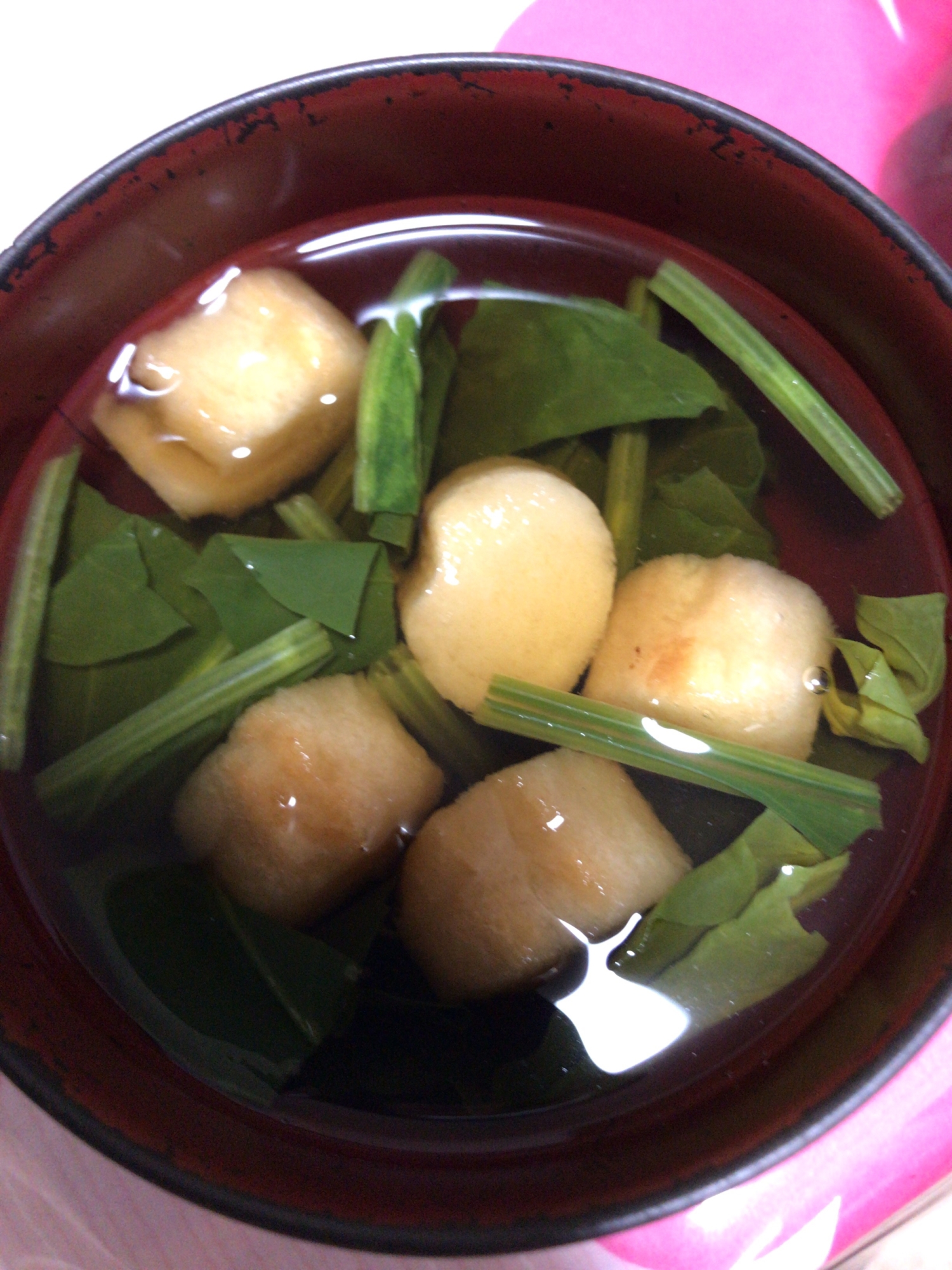 ほうれん草とお麩の吸い物