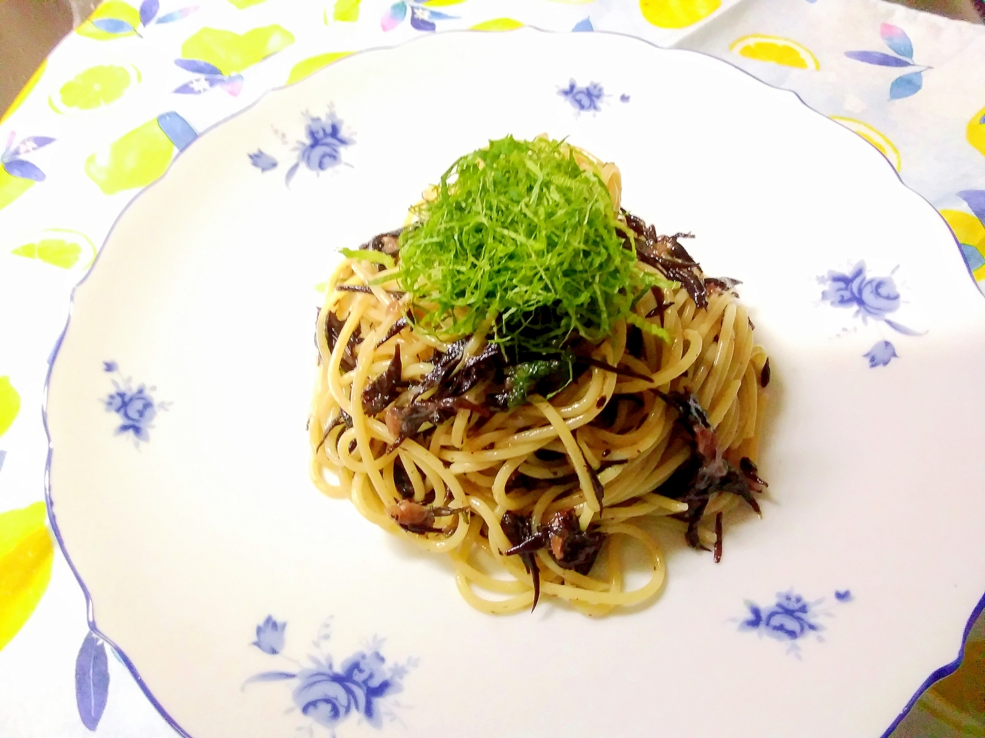 梅と青しそと芽ひじきの和パスタ