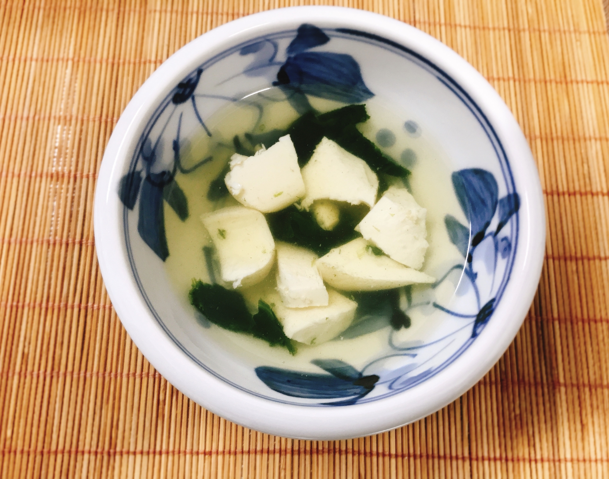 【離乳食後期】豆腐とほうれん草のすまし汁