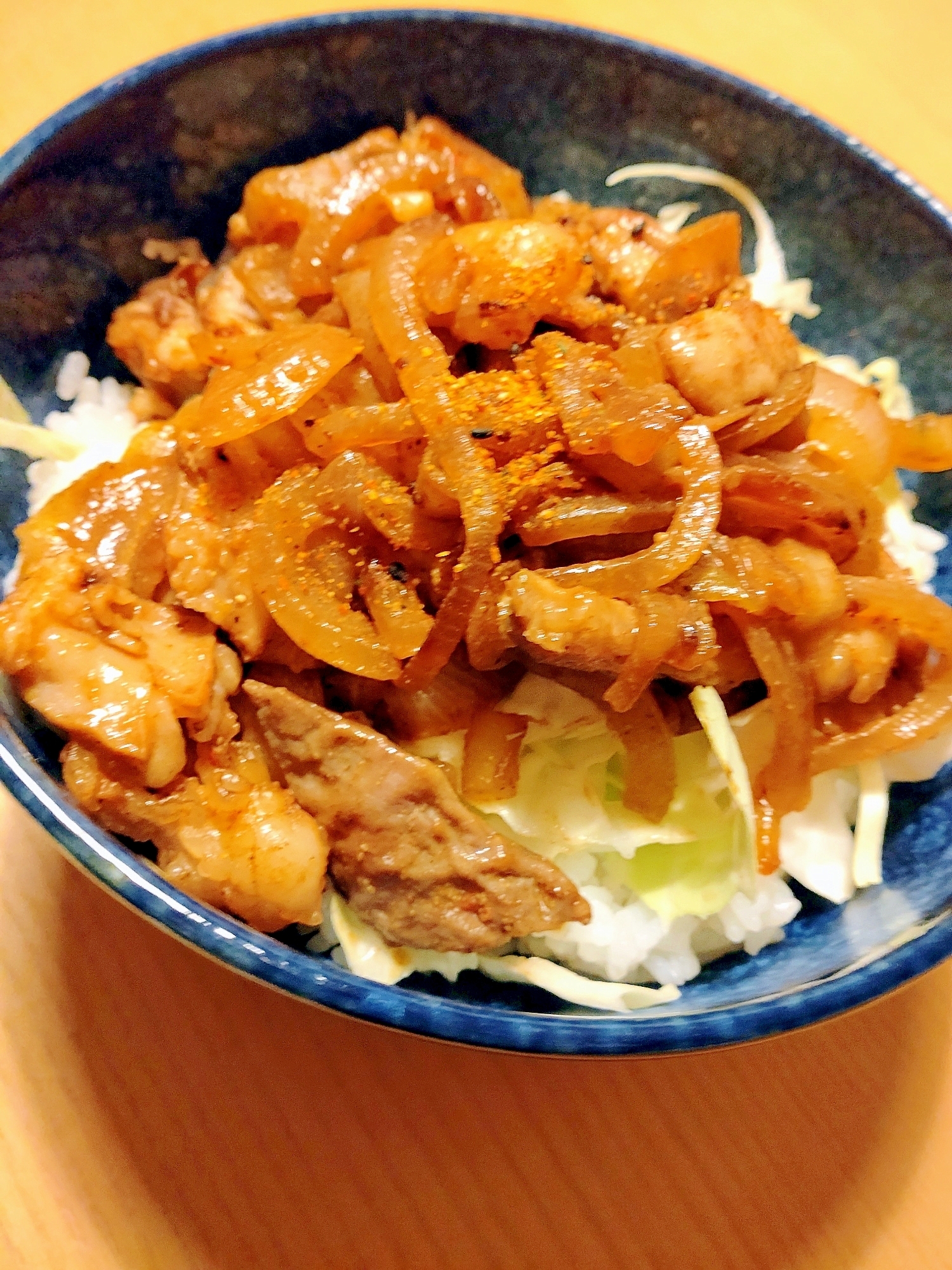 味付きホルモンで♪簡単ホルモン丼☆