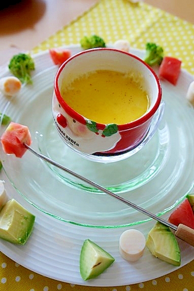 クリスマスに 簡単チーズフォンデュ レシピ 作り方 By 楽天市場出店店舗 みっちぇる ごいし食キット屋 楽天レシピ