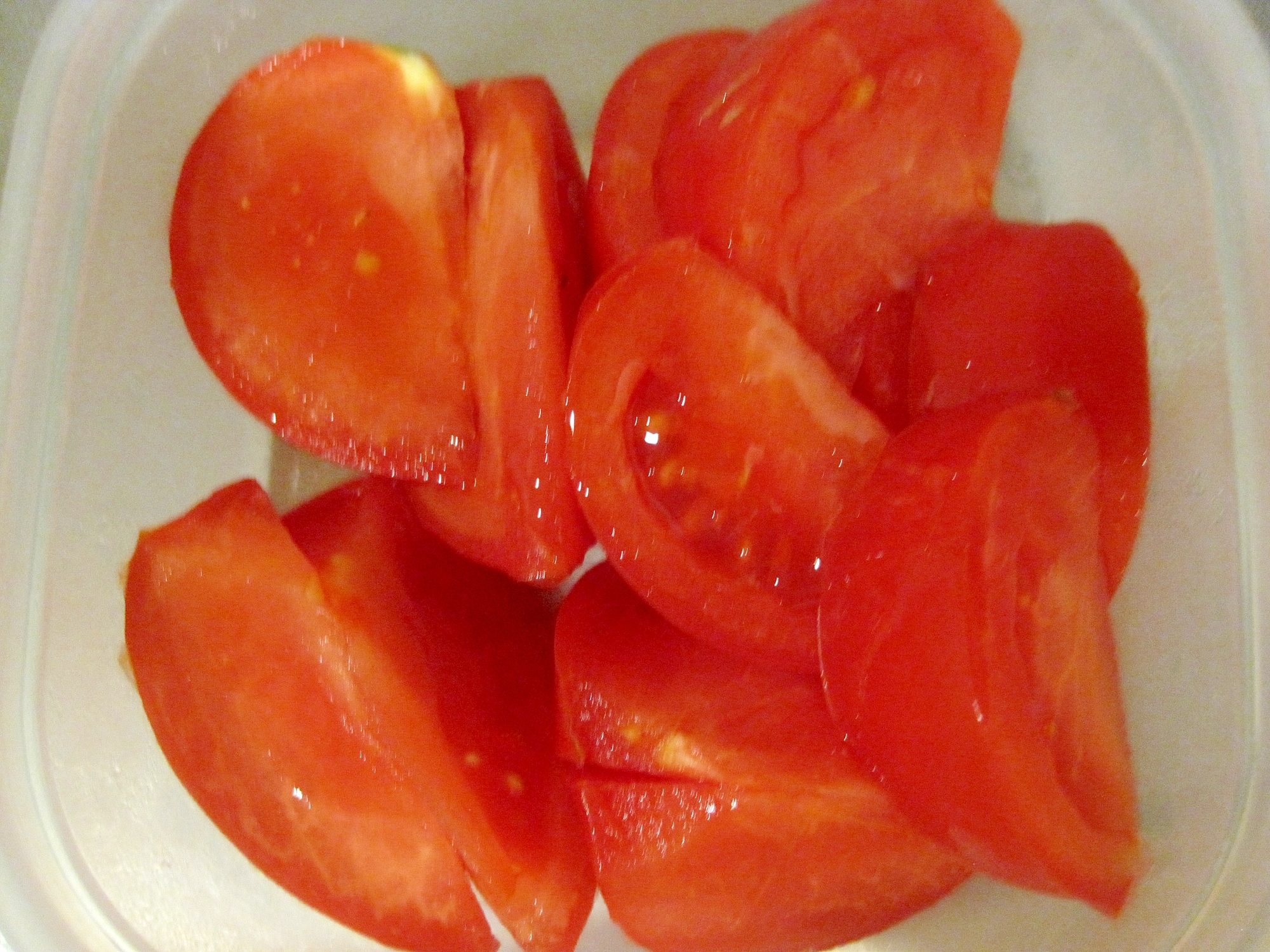 トマトのハニージンジャーサラダ