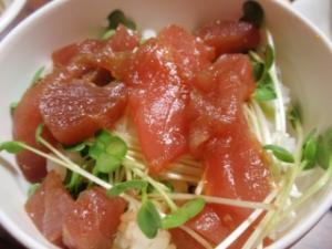 まぐろの切り落としでお手軽漬け丼 レシピ 作り方 By ゆ ちゃん 楽天レシピ