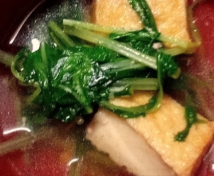 水菜と厚揚げの味噌汁