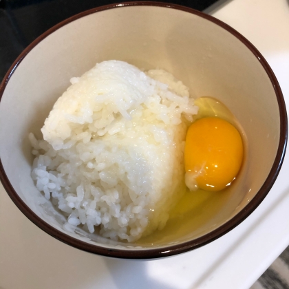 白だしで食べる卵かけご飯