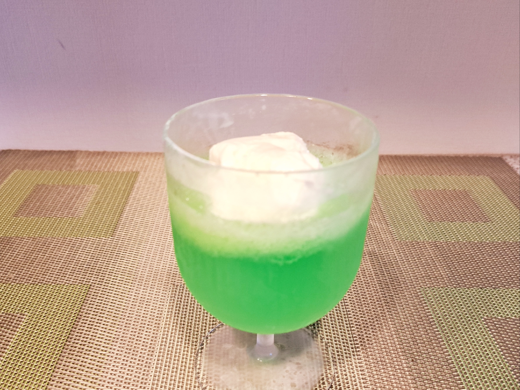 実はゼリー！なんちゃってクリームソーダ
