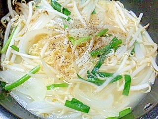 ニラともやしと玉ねぎの塩ラーメン レシピ 作り方 By イ シュリー 楽天レシピ